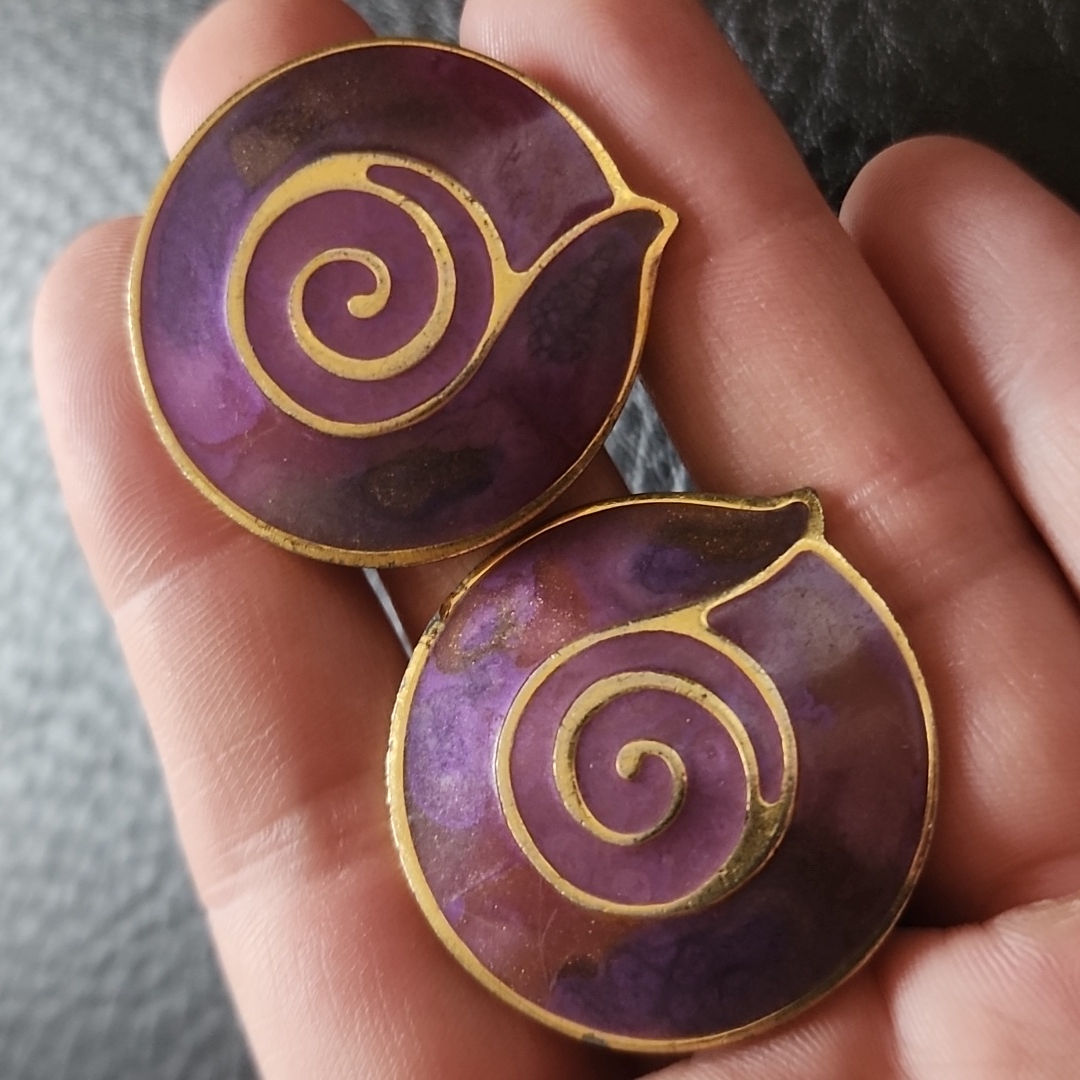 Vtg Berebi Clip On Earrings